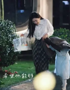 《婚色已晚》：一场迟来的爱恋，救赎还是陷阱？悬疑剧情深度剖析